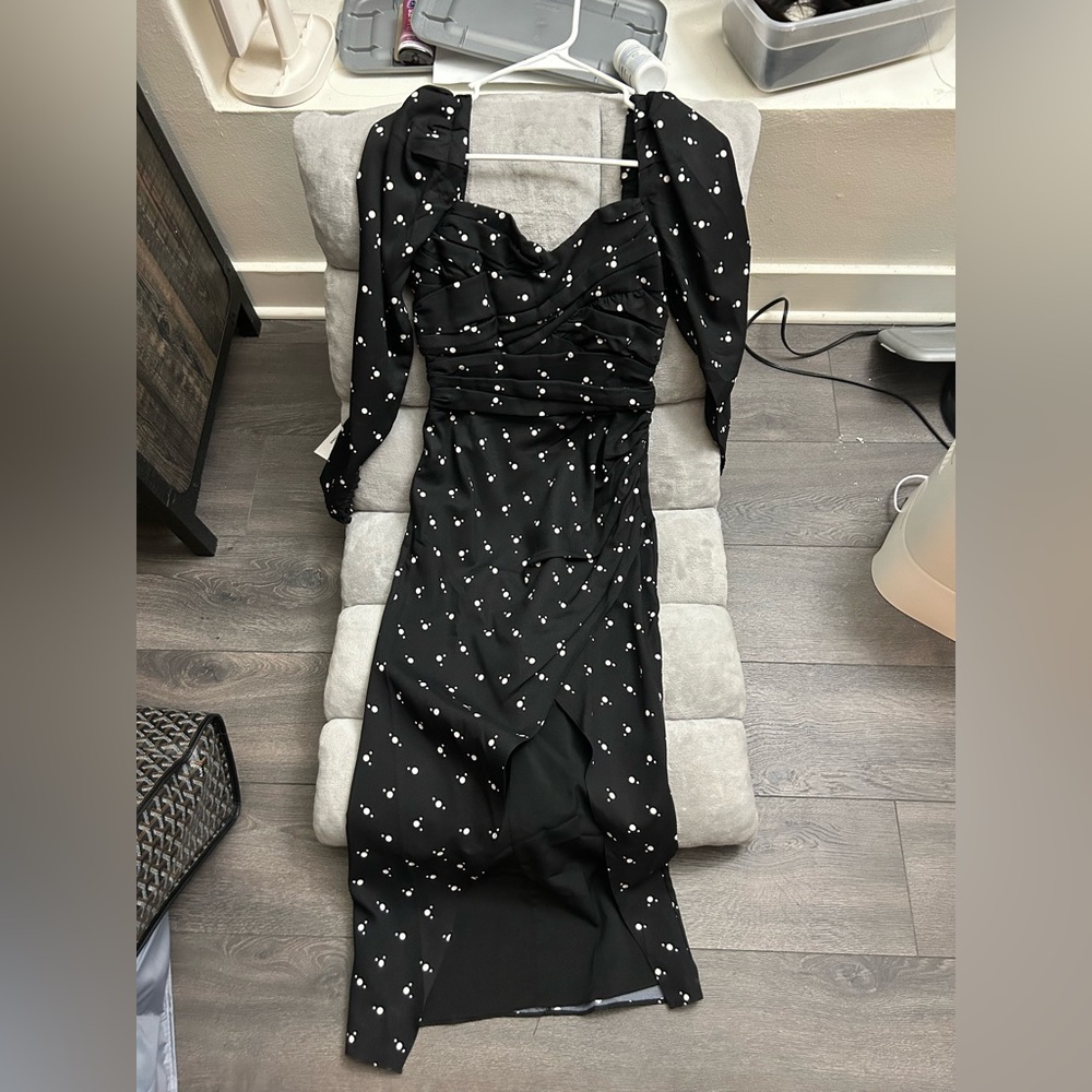 Polka Dot Puff sleeve dress